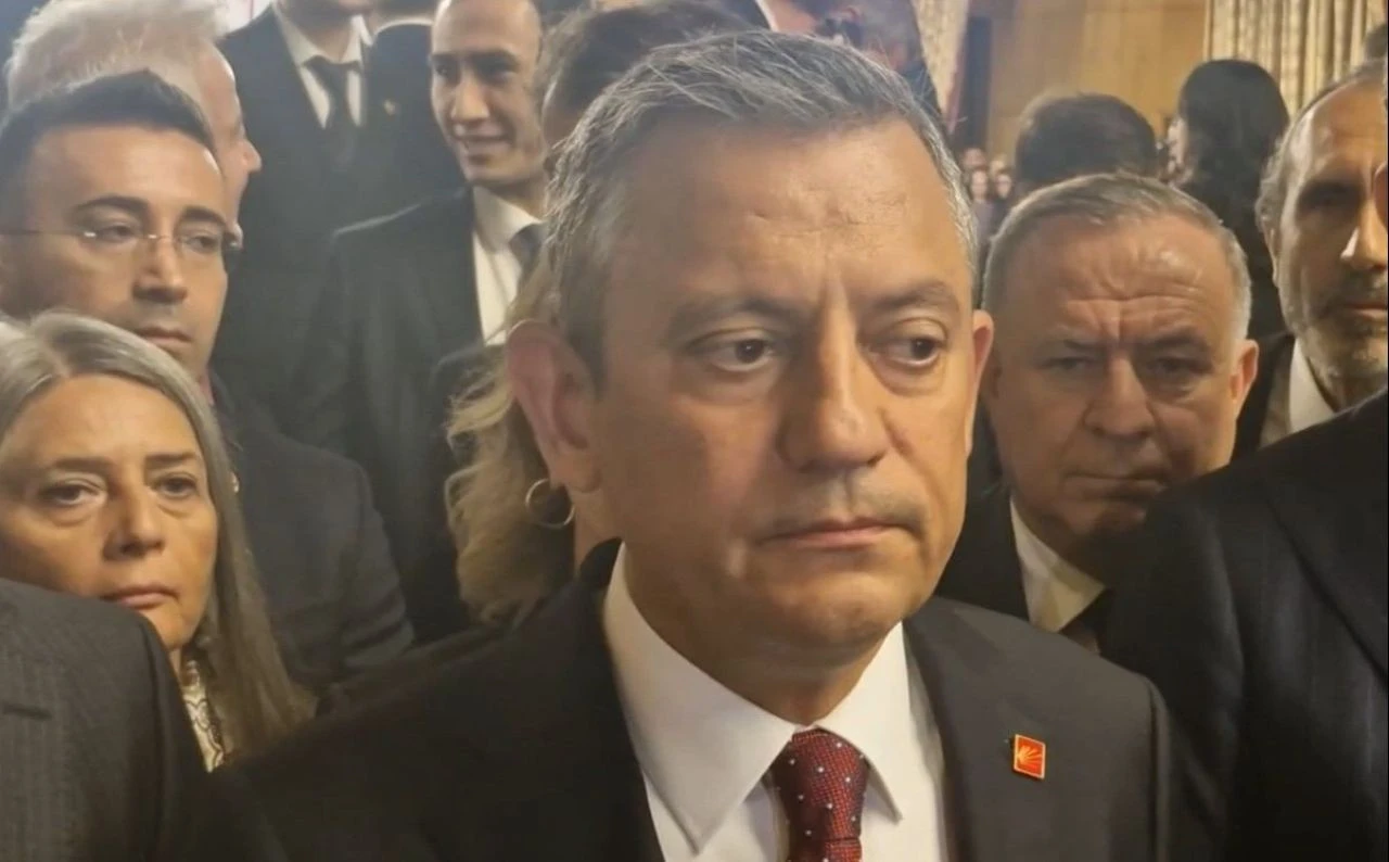 Özgür Özel'den Erdoğan'ın