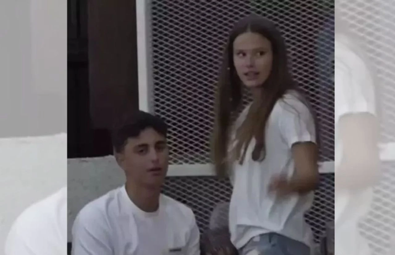 Emina Jahovic oğlu Yaman ve Pınar Altuğ'un kızı Su hakkında konuştu! Rahatsız olduğu konuyu ilk kez açıkladı - 2. Resim