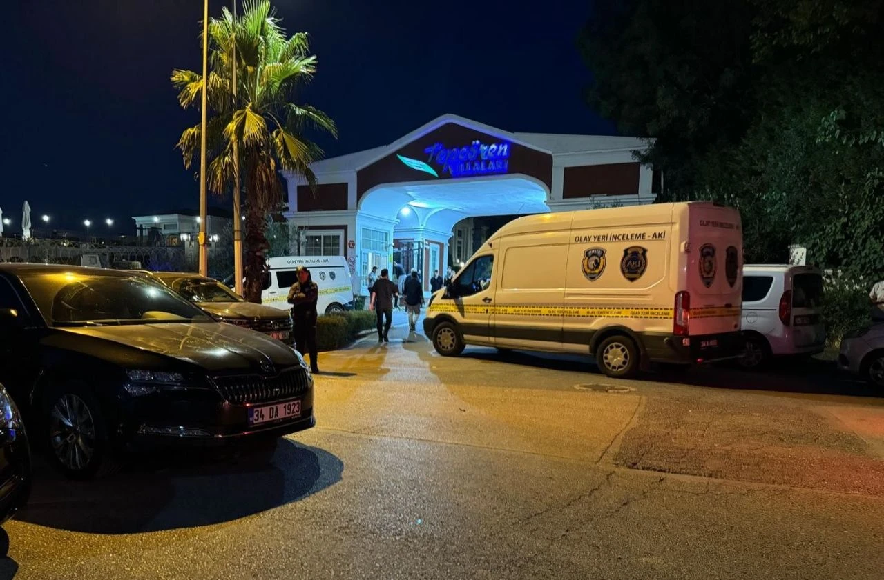 İstanbul'da polislere ateş açıldı, çatışma çıktı: Bir polis yaralı, bir kişi ölü ele geçirildi - 1. Resim
