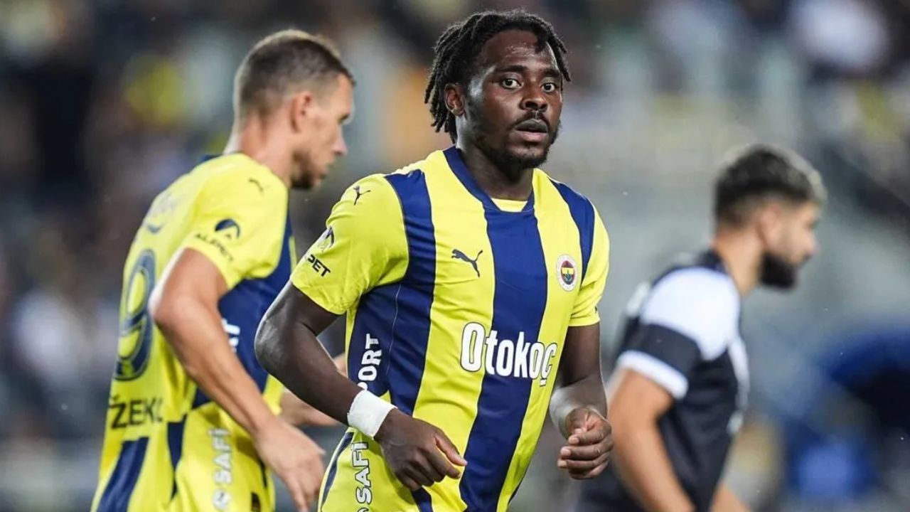 Osayi Samuel Twente-Fenerbahçe maçında cezalı olduğu için oynamıyor - 2. Resim