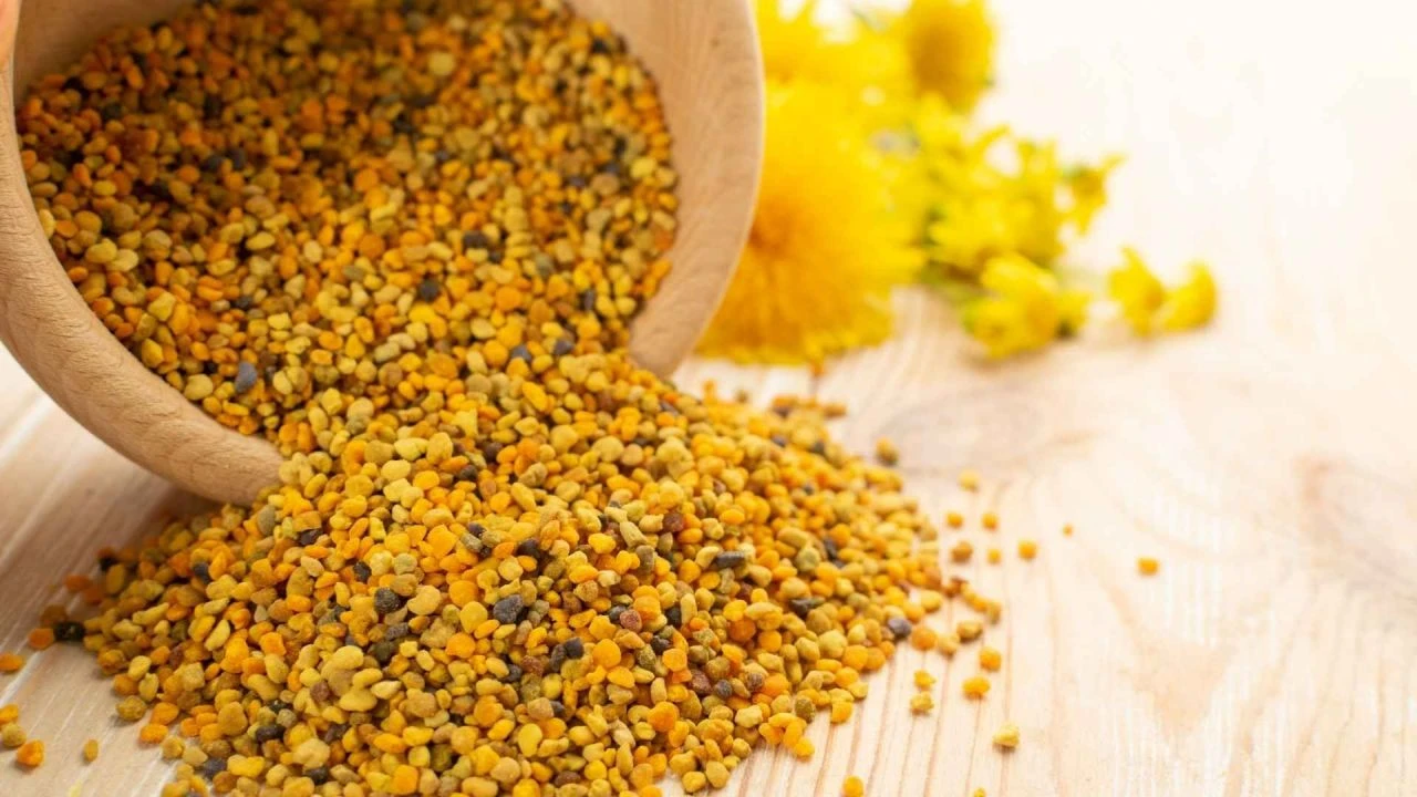 Arılar yavruları bu besinle besliyor! Günlük bir avuç yemek diş eti kanamalarını bitiriyor - 2. Resim