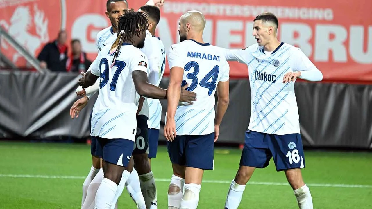 UEFA Avrupa Ligi'nde 2. hafta maçları tamamlandı: Fenerbahçe, Galatasaray, Beşiktaş... İşte günün sonuçları!