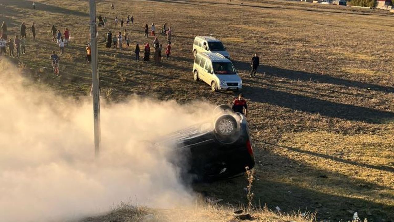 Ağrı’da feci trafik kazası! Kafa kafaya çarpıştılar: Çok sayıda yaralı var!