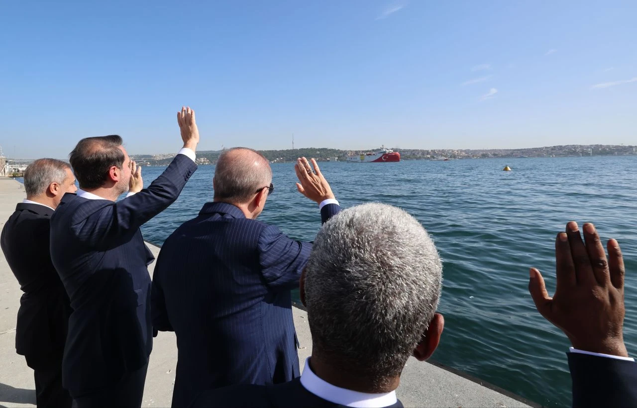 Cumhurbaşkanı Erdoğan, Oruç Reis'i Somali'ye uğurladı - 1. Resim