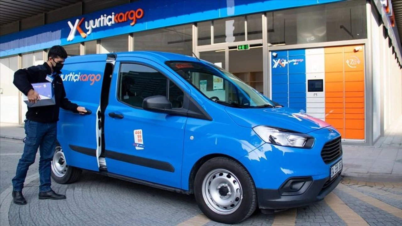 Hafta sonu kargolar açık mı? Yurtiçi, MGN, Aras, Sürat Kargo çalışma saatleri - 1. Resim