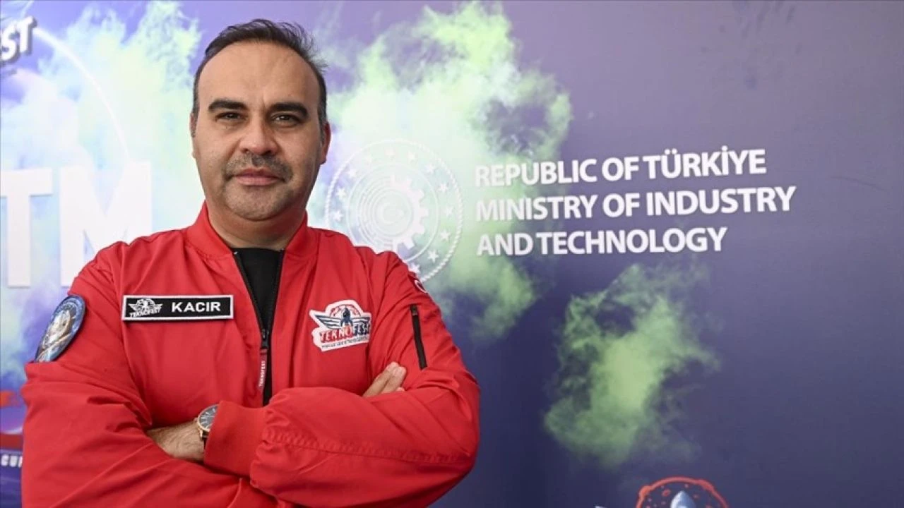 Bakan Kacır, TEKNOFEST Adana'yı değerlendirdi: Festival, rekor ziyaretçi sayısı ile kapanış yaptı - 1. Resim