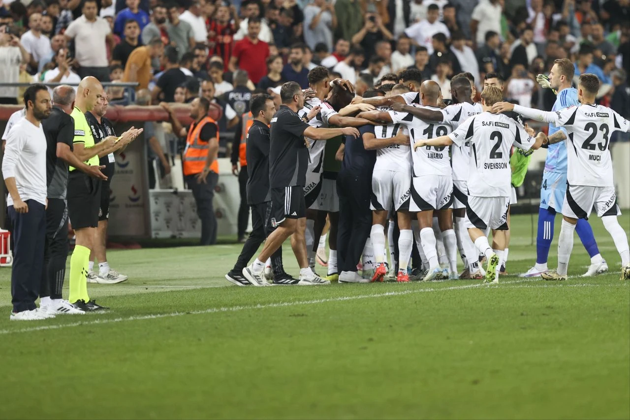 Beşiktaş, Gaziantep FK'yı Immobile'nin golü ile 1-0 yendi! - 1. Resim