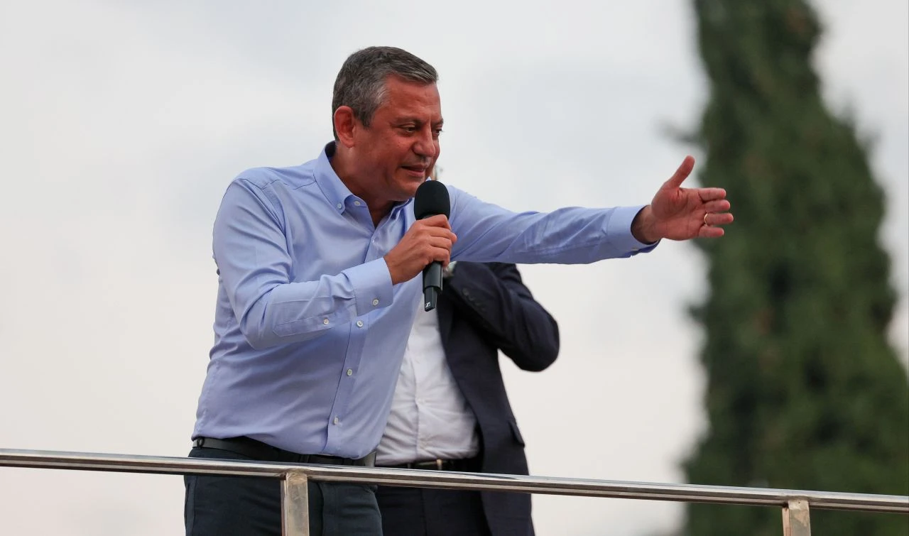 Özgür Özel'den Hatay özrü: İçimizde büyük yara oldu! - 1. Resim