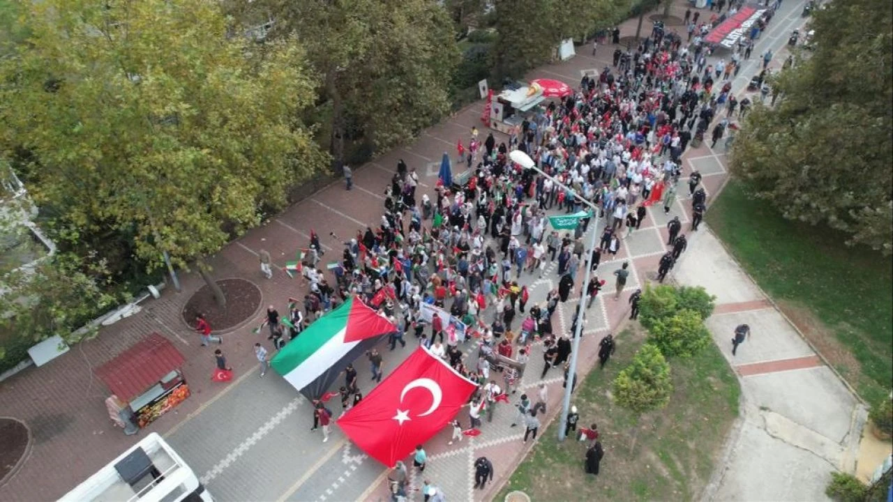 Türkiye'nin dört bir yanında Filistin'e destek yürüyüşü - 2. Resim