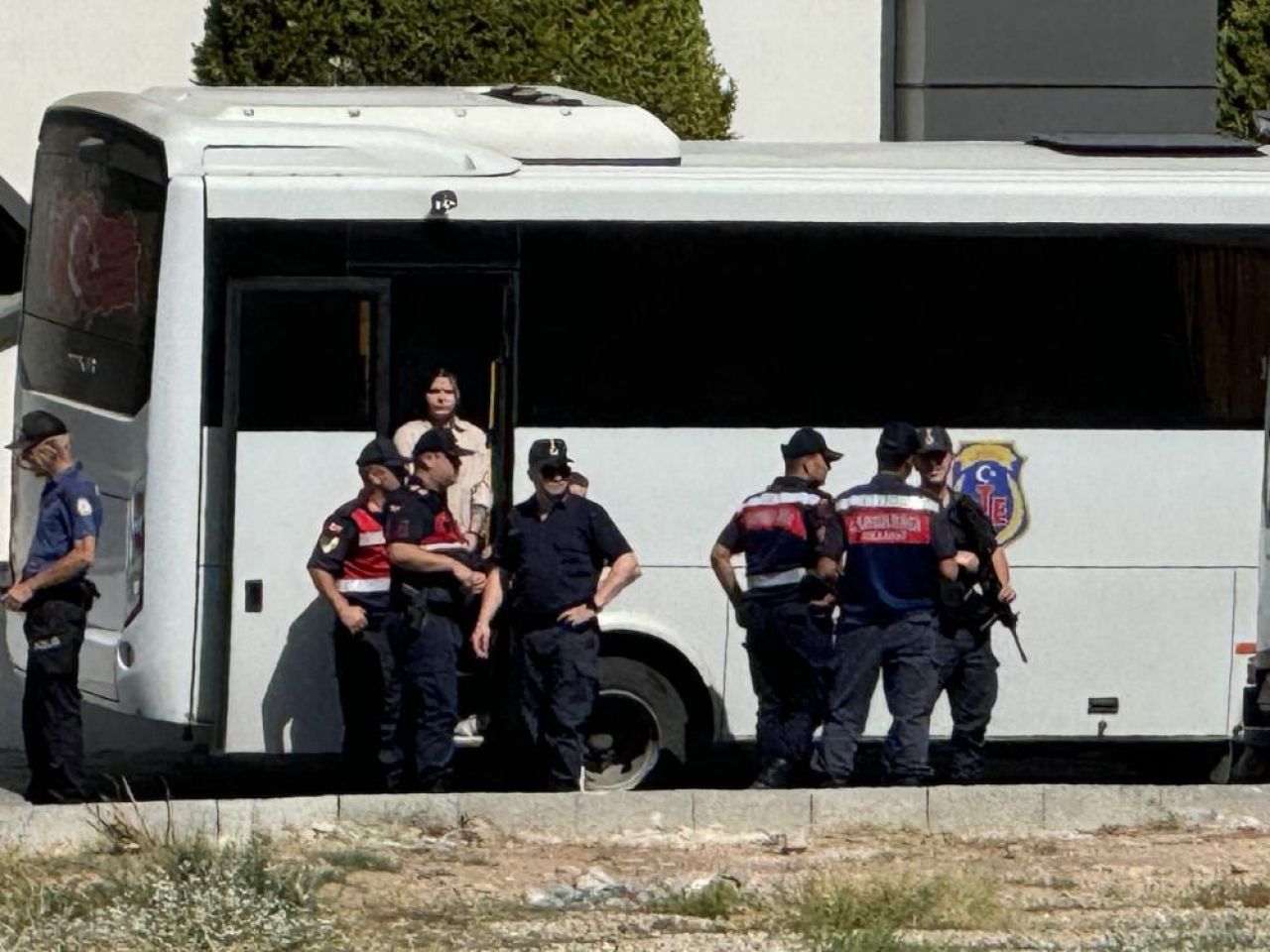 Kasiyer Merve cinayetinde karar açıklandı! Katillerin hepsine ceza yağdı - 3. Resim