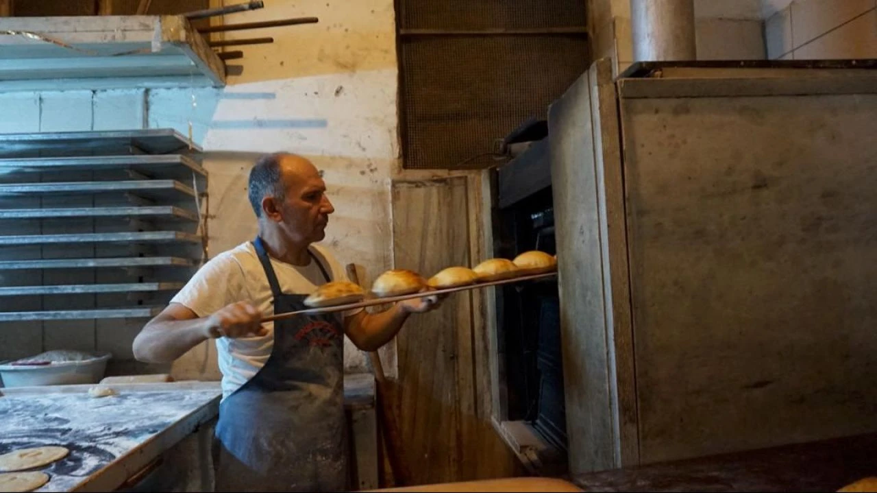 MasterChef'te pide gecesi! 400 yıllık tarihi pide fırını gündem oldu: Tarihi handaki fırın nerede? - 3. Resim