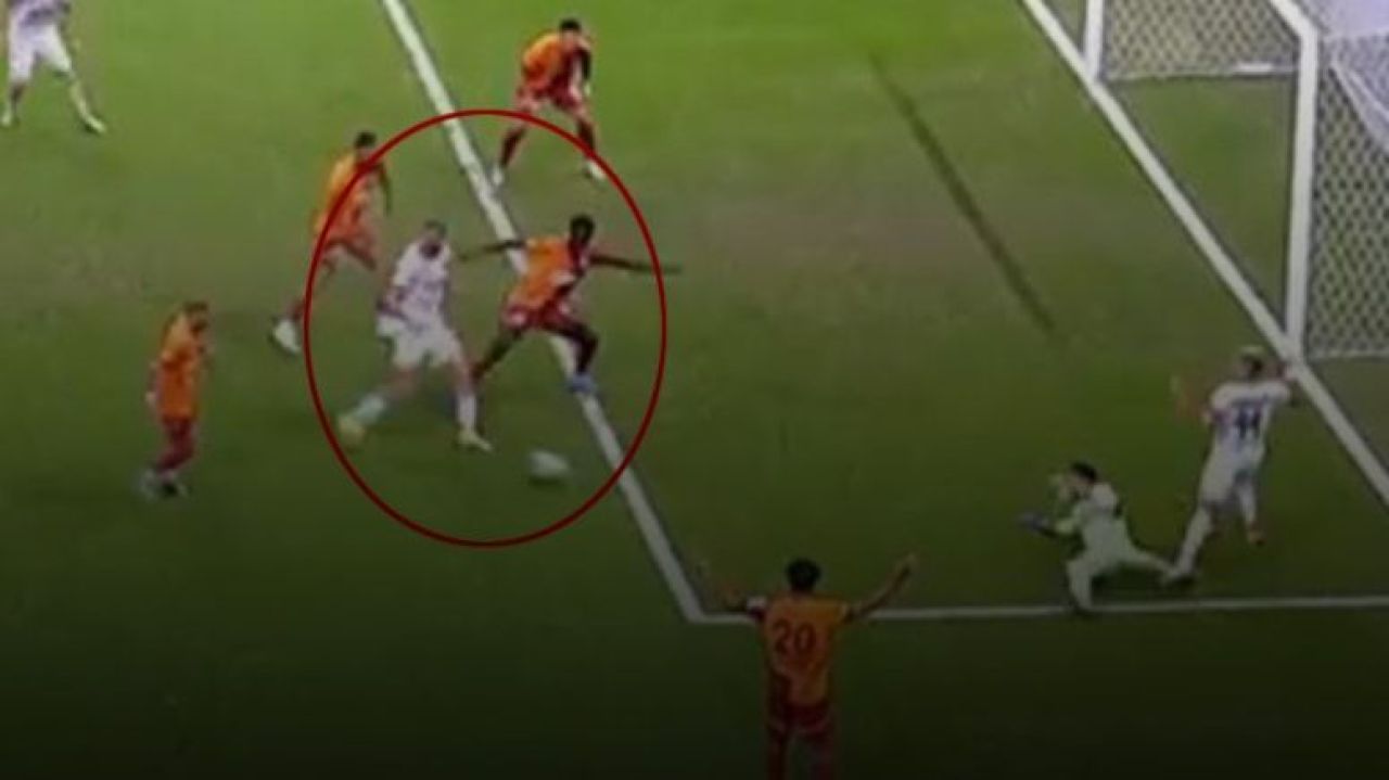 Serdar Dursun Galatasaray maçında kaçırdığı golü taraftara değerlendirdi!  - 1. Resim