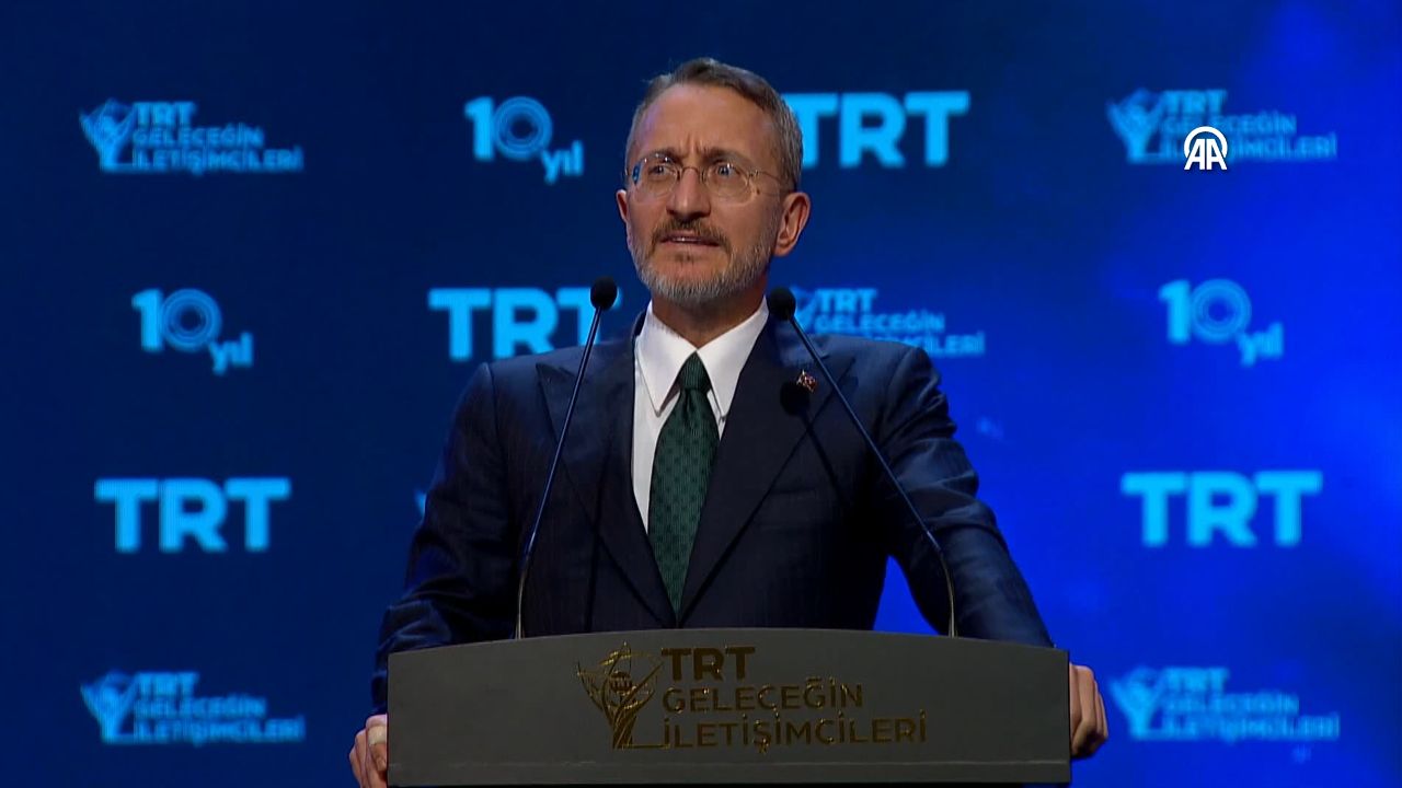 Fahrettin Altun resmen açıkladı! Sosyal medya için düğmeye basılıyor: Teyit mekanizması ile yetinemeyiz