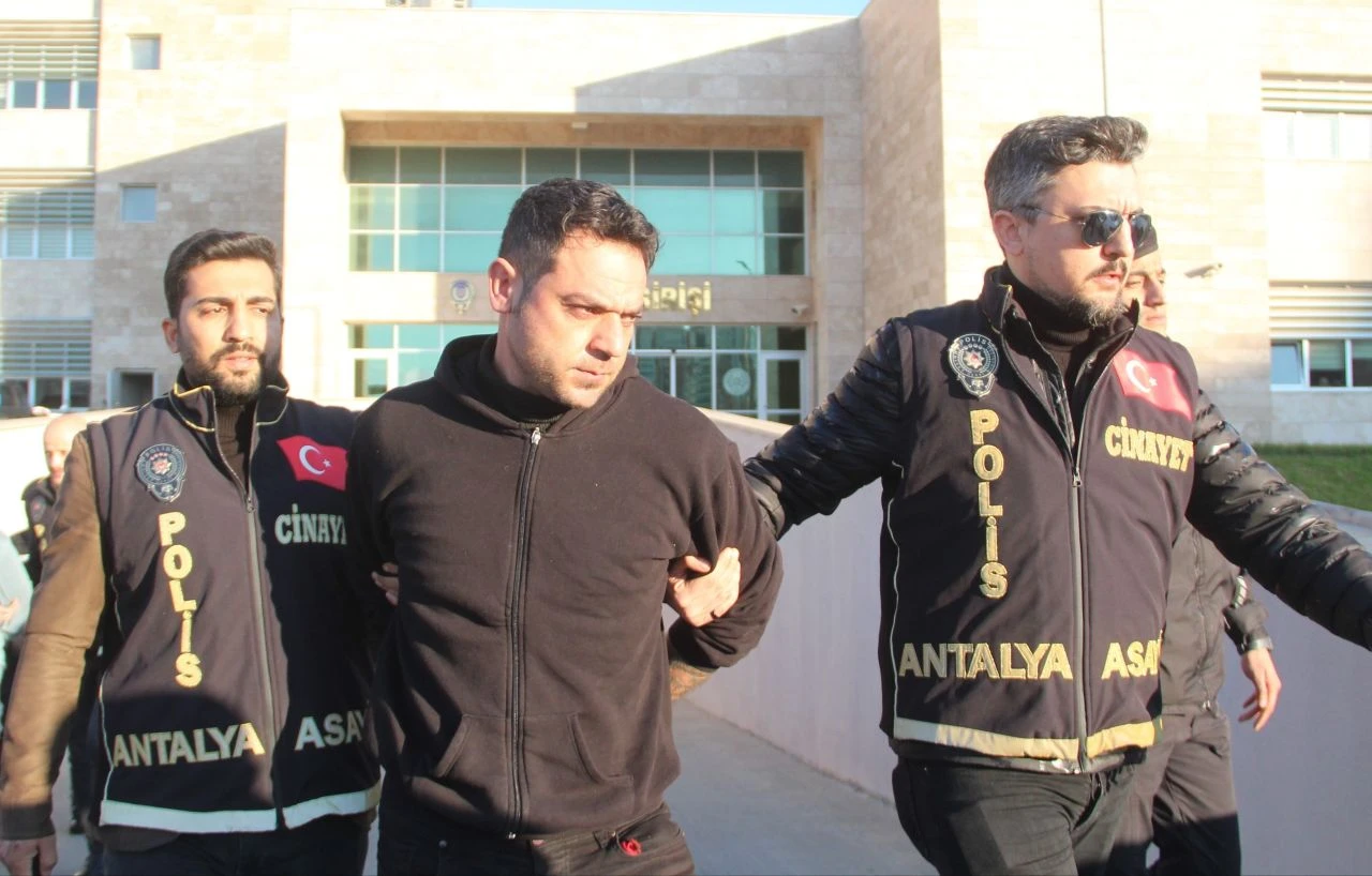 Önce kıskandığı baldızını öldürdü, sonra eşiyle ilişki yaşamak isteyen kuryeyi! Korkunç cinayetlerdeki detaylar kan dondurdu - 6. Resim