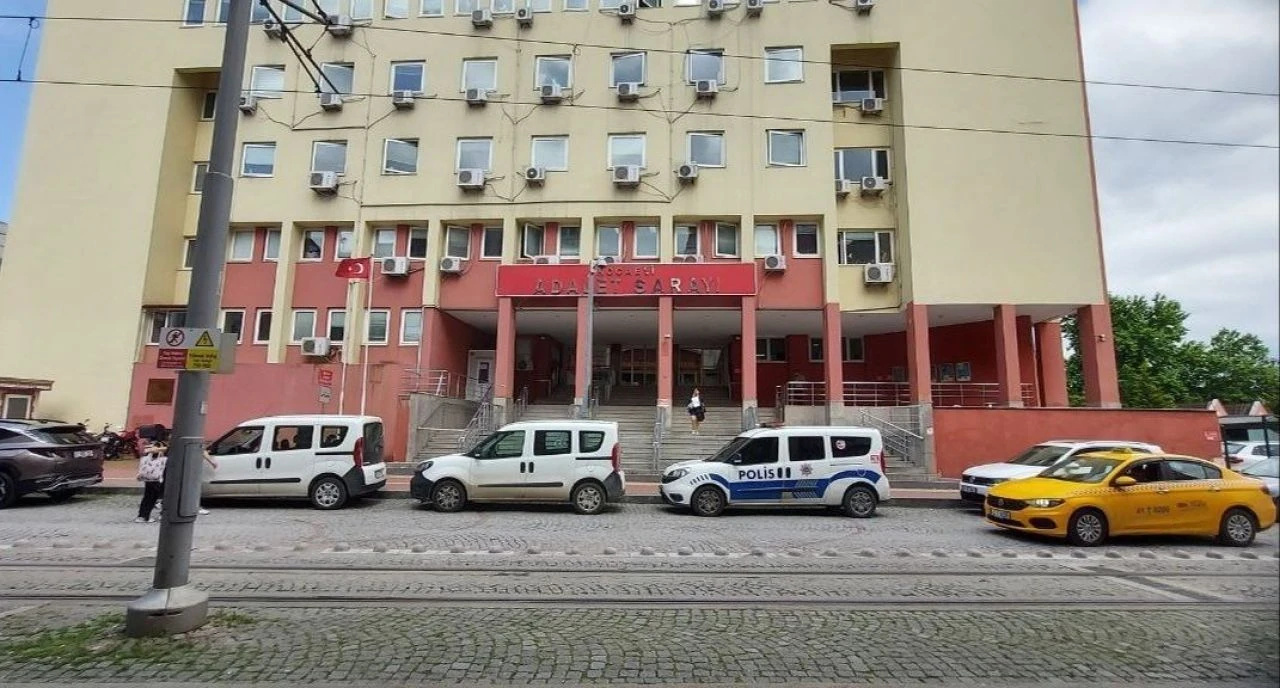 Eşine cinsel içerikli mesaj atan arkadaşa korkunç tuzak! İfadesi şoke etti! - 2. Resim