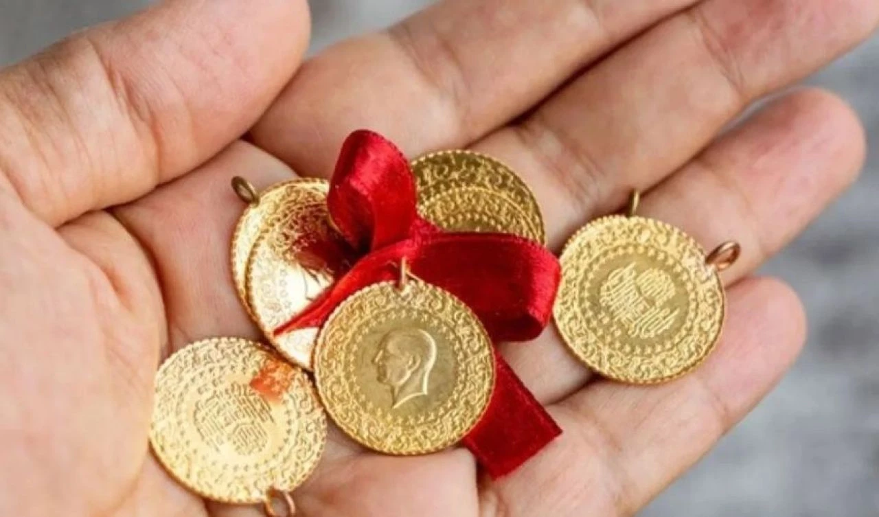 İslam Memiş altın için 4 bin 500 TL seviyesini işaret etti! Rekor altın fiyatları için tarih verdi
