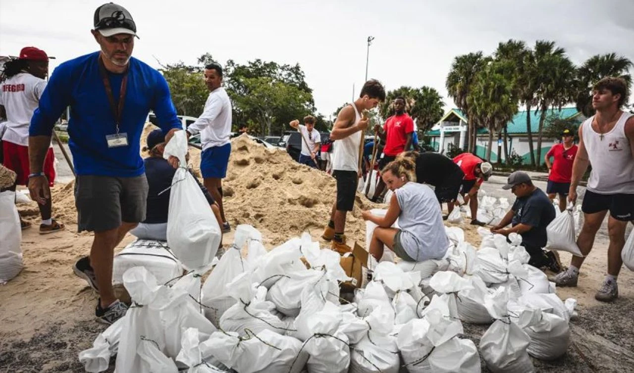 Milton, Florida'ya doğrudan çarpacak! Hazırlıklar film sahnesini aratmıyor: Kalmayı tercih ederseniz öleceksiniz - 5. Resim