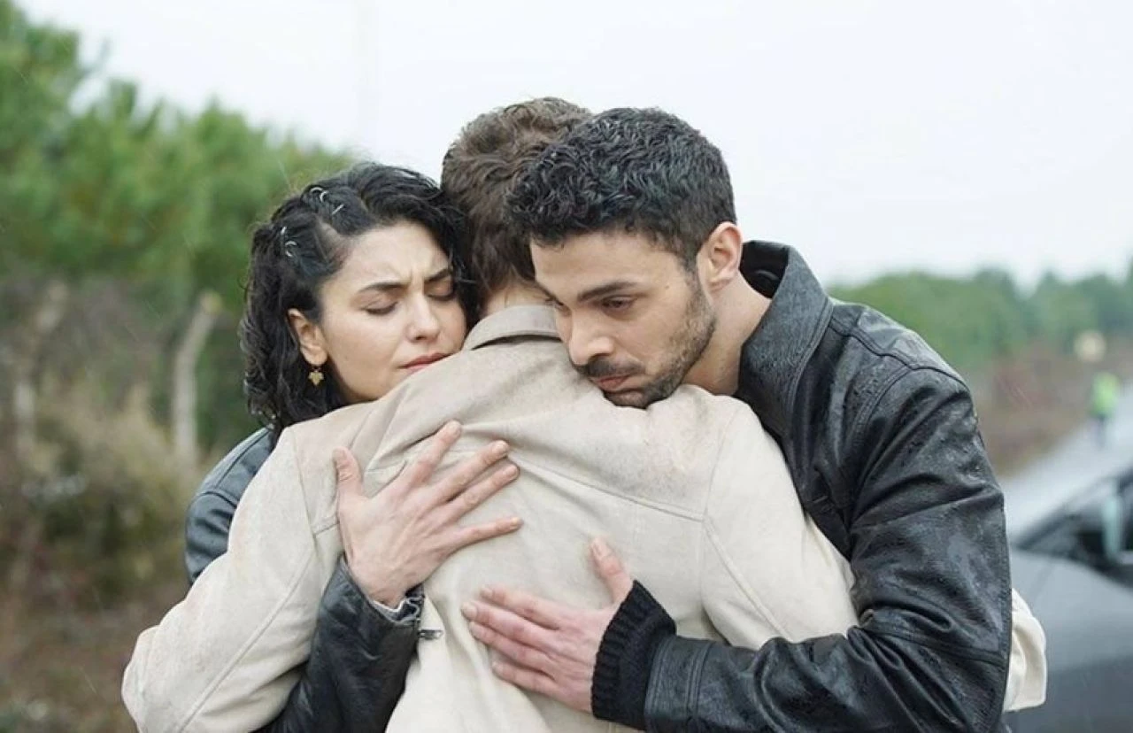 Yabani dizisinin final olacağı haberlerine Dolunay Soysert'ten ilk cevap