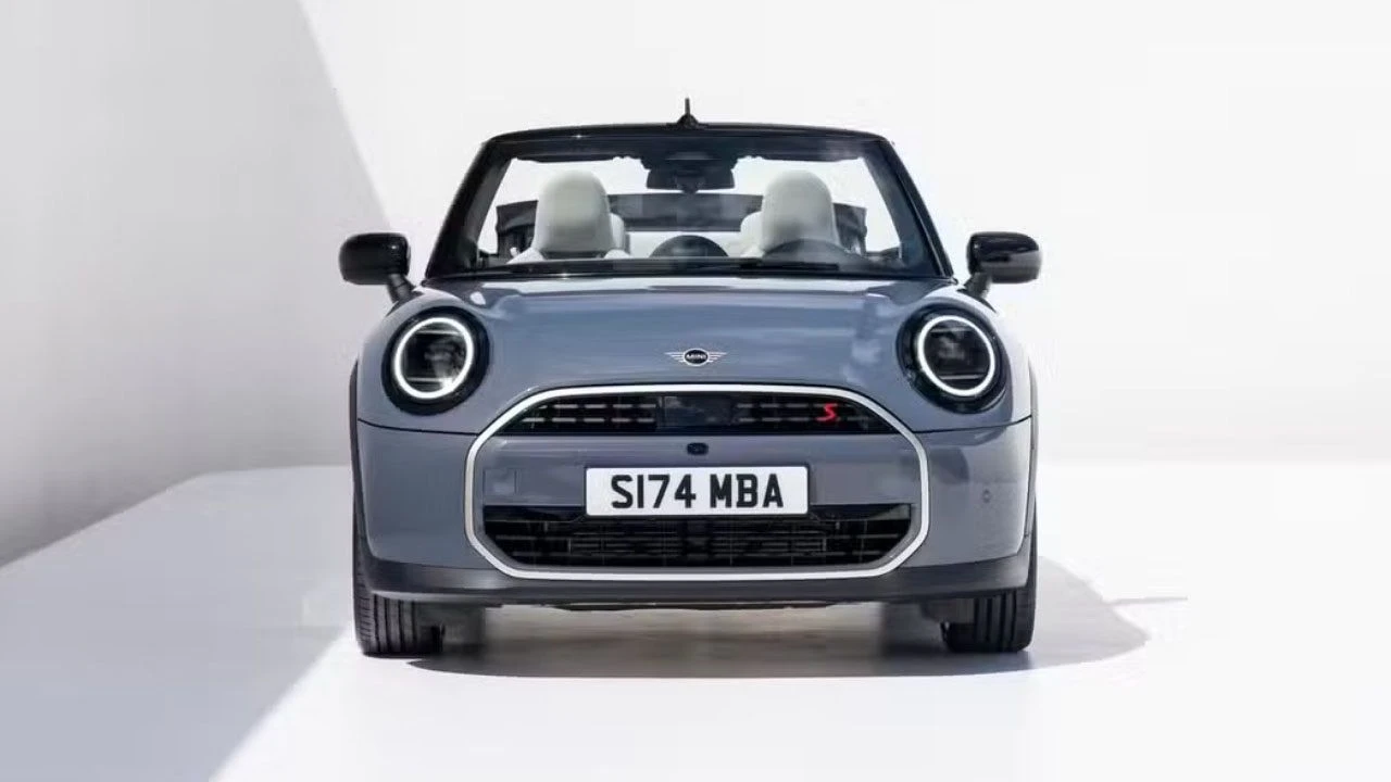 Yeni 2025 Mini Cooper Convertible tanıtıldı: İşte özellikleri ve fiyatı - 2. Resim