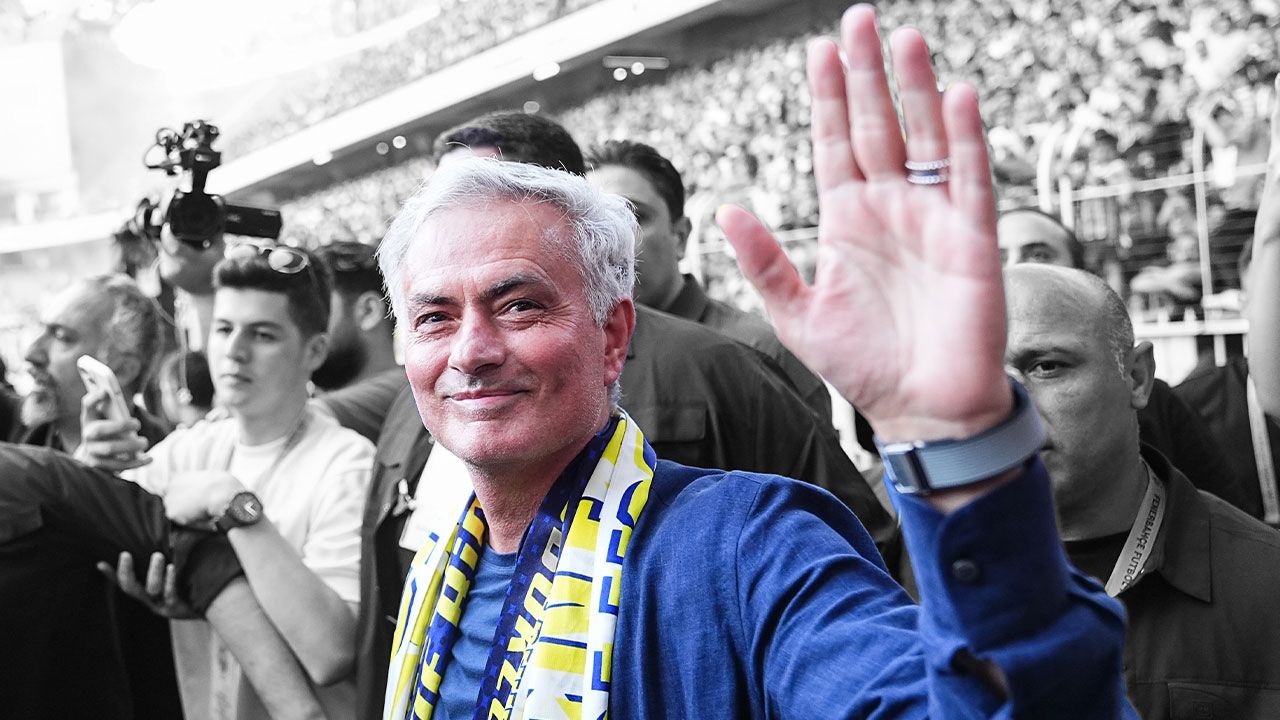 Fenerbahçe Teknik Direktörü Jose Mourinho efsaneye veda etti