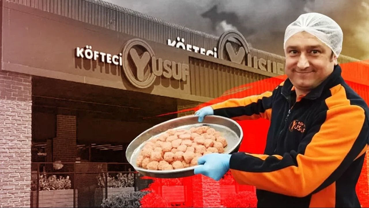 Mustafa Sarıgül elinde kıymayla tepki gösterdi! 'Millete domuz eti de yedirdiniz yazıklar olsun' - 2. Resim
