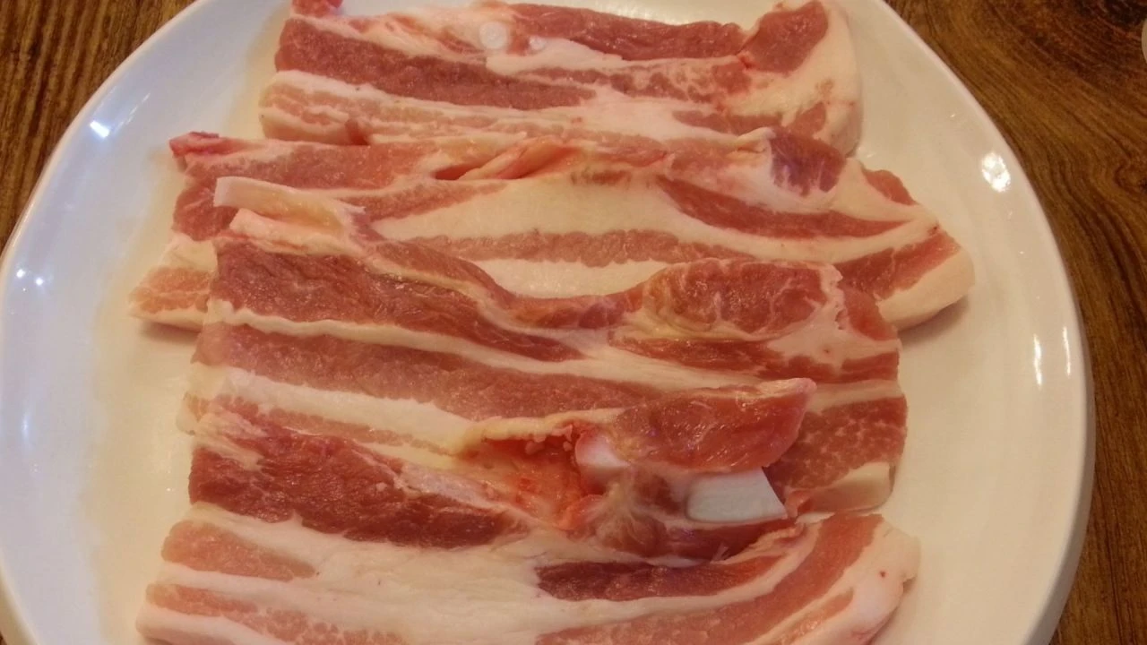 Bilmeden domuz eti yemenin dinimizde bir günahı bulunmuyor - 2. Resim