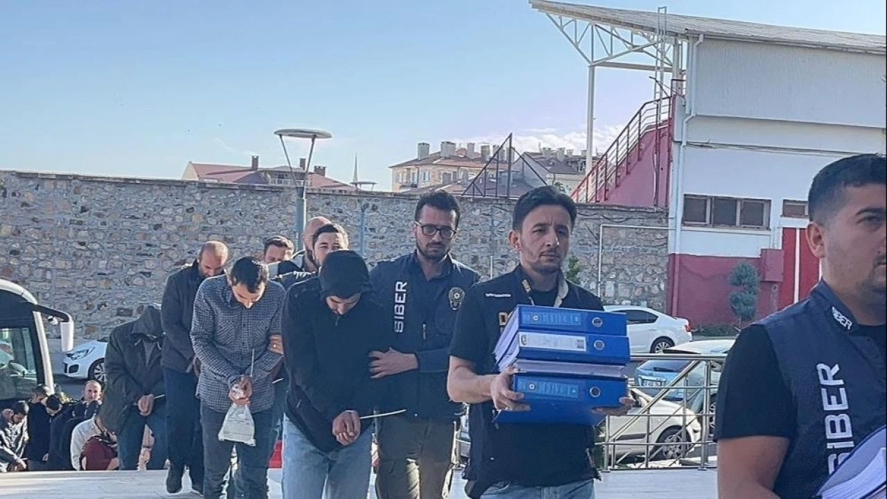 Çete lideri Diyarbakır’da berberlik yapıyormuş! Suç örgütü operasyonunda 54 tutuklama!