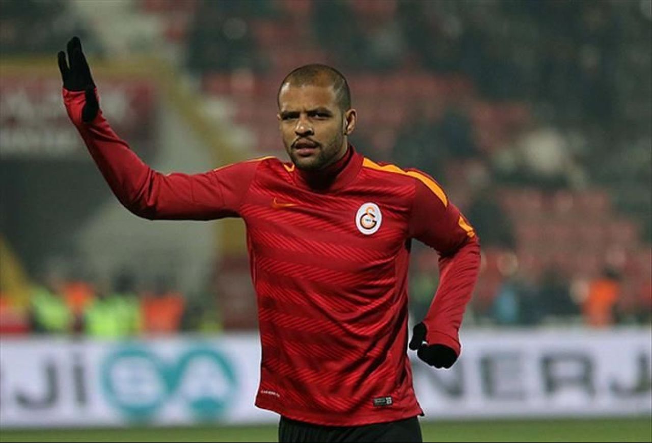 Galatasaray'ın eski yıldızı Felipe Melo ne zaman futbolu bırakacağını açıkladı - 1. Resim