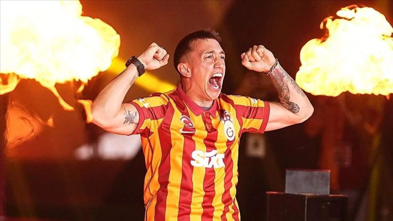 Muslera sokak satın aldı, tepkiler sonrası imza kampanyası başlatıldı - 1. Resim