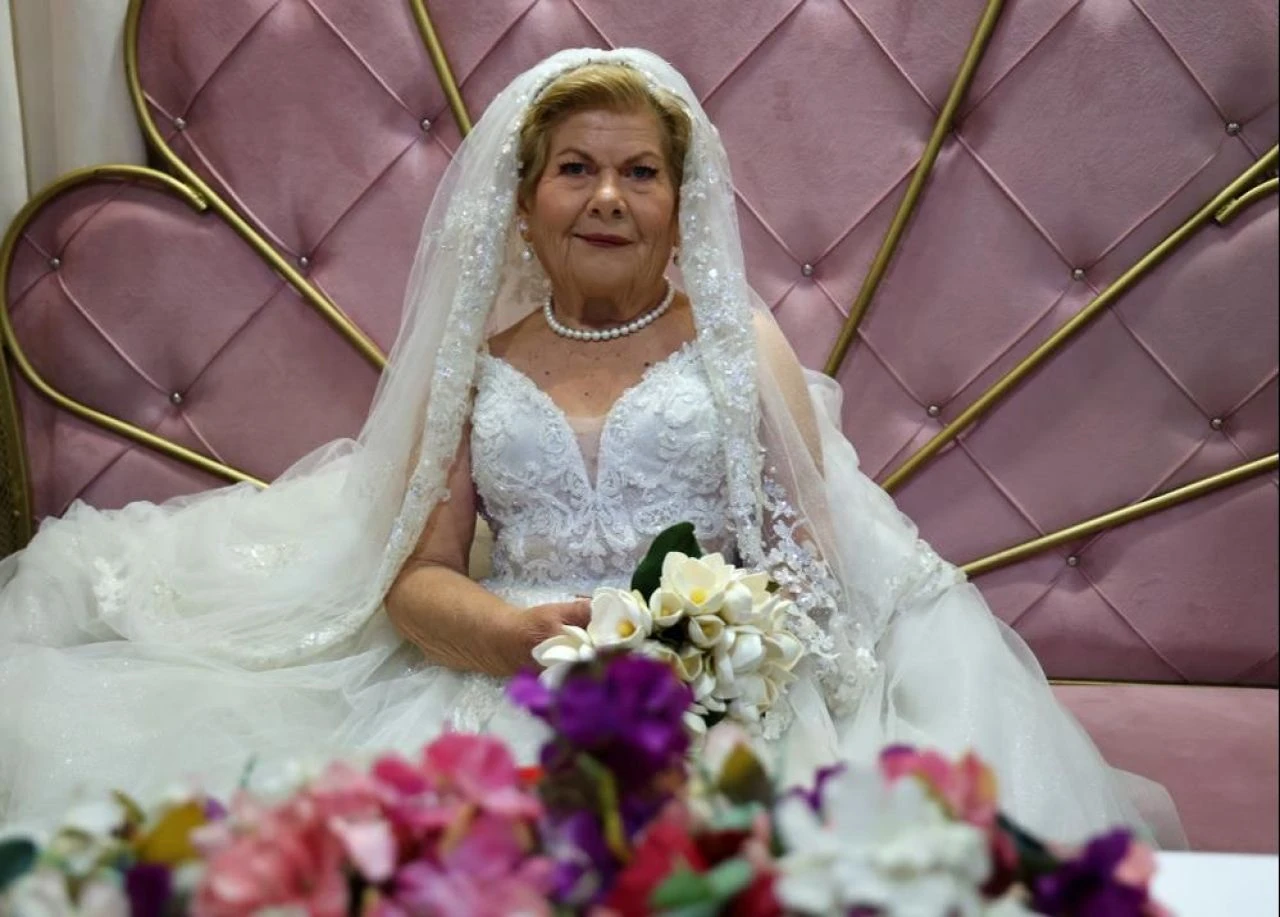 Platonik aşkına kavuşamayınca hiç evlenmedi! 83 yaşında damatsız düğün yaptı - 4. Resim
