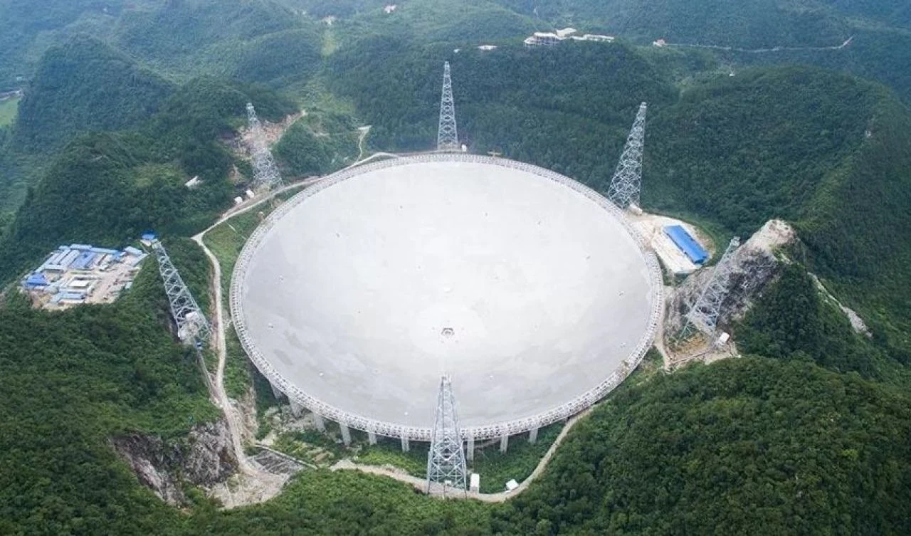 Gökbilimciler dünyanın seyrini değiştirecek duyuru için yarışıyorlar: Dünya dışı doğrulanmış uzaylı uygarlığı bulduk