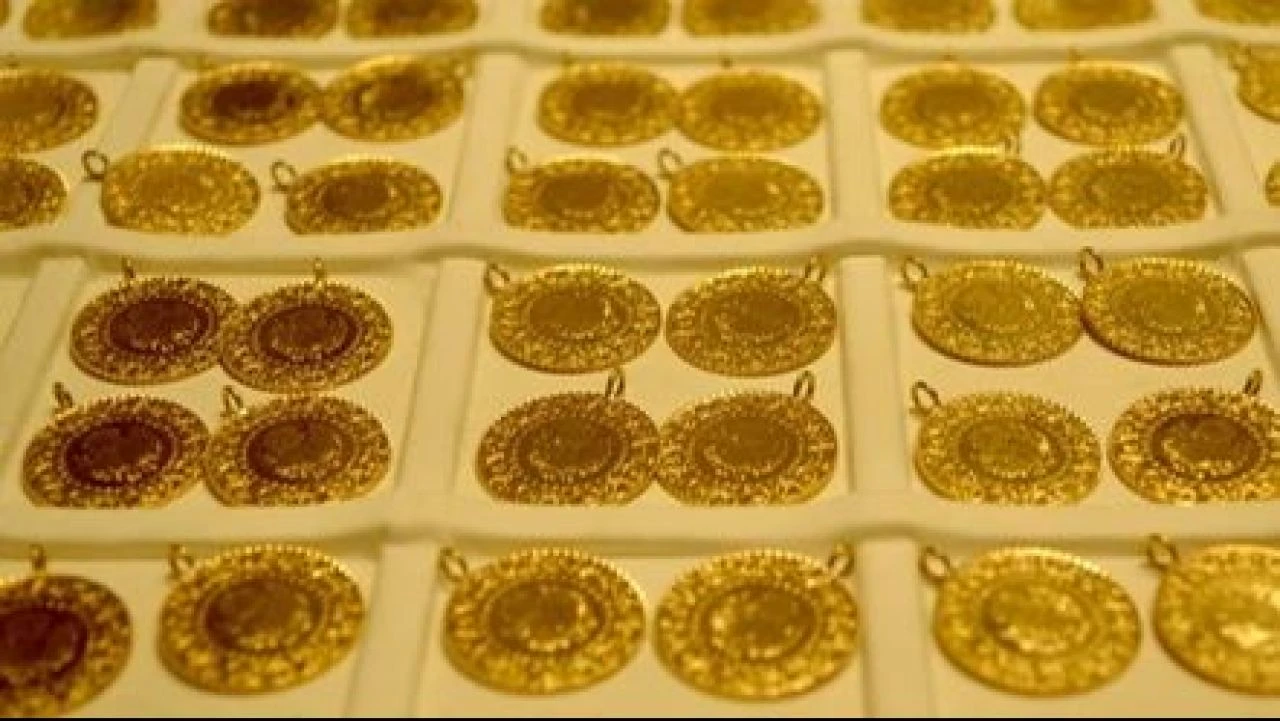 Altın fiyatları yönünü yukarı çevirdi: Düğün ve nişanlarda takı takacaklar dikkat! İşte güncel çeyrek ve gram altın fiyatları - 3. Resim