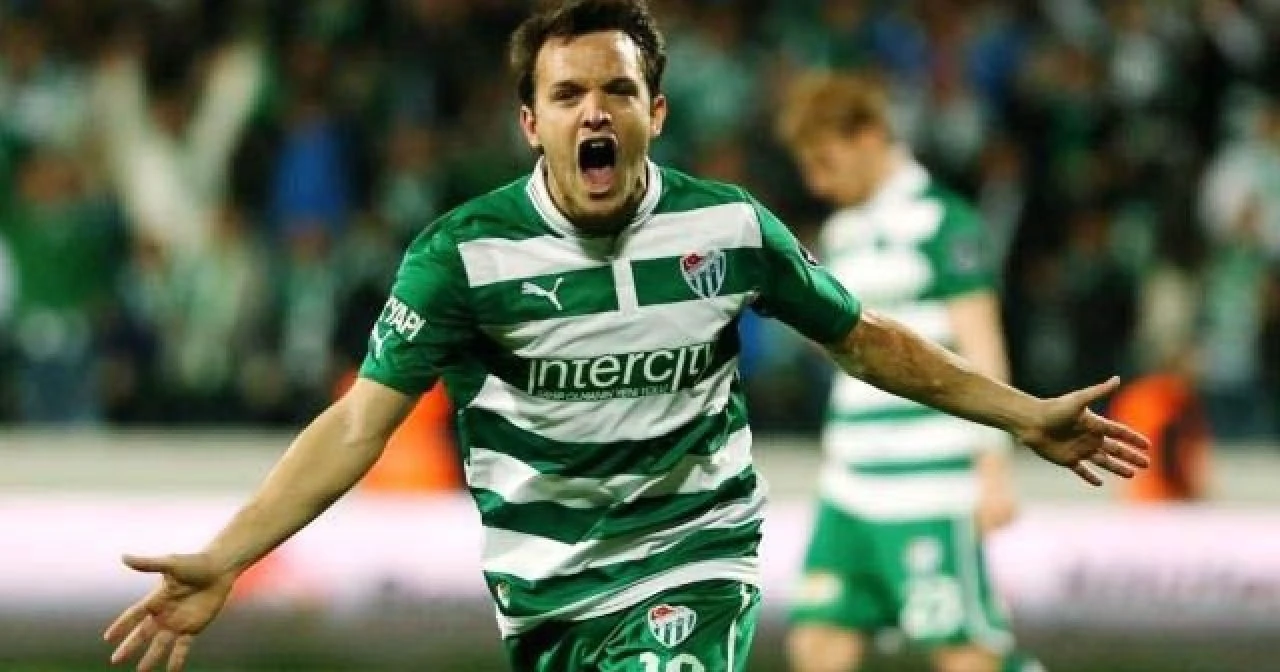 Bursaspor'un teknik direktörlüğünü eski oyuncusu Pablo Batalla yapıyor - 2. Resim