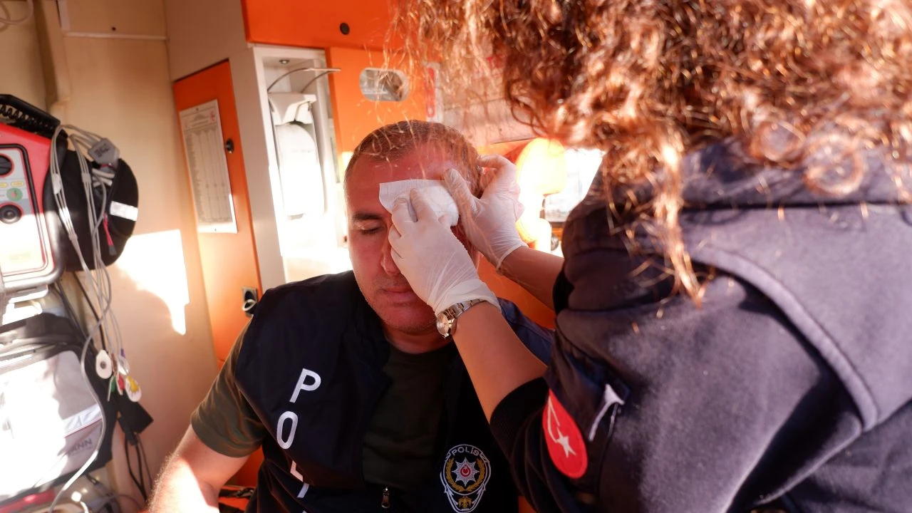 Polise bir saldırı da Edirne'de: Maç sonrası polisin uyarısını dinlemediler