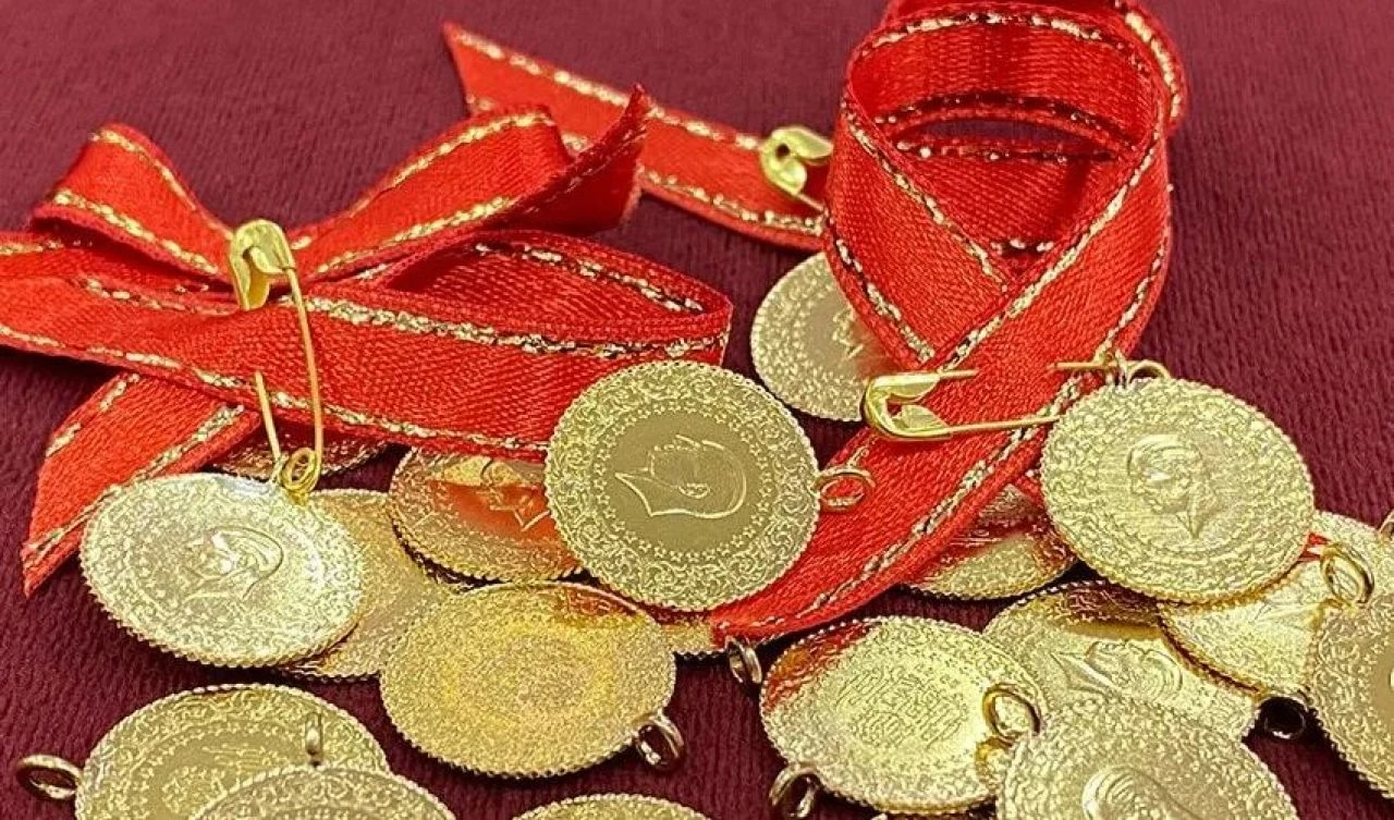 Altın fiyatları yönünü yukarı çevirdi! İslam Memiş "Bu fiyatlar bir daha gelmez" diyerek uyardı - 2. Resim