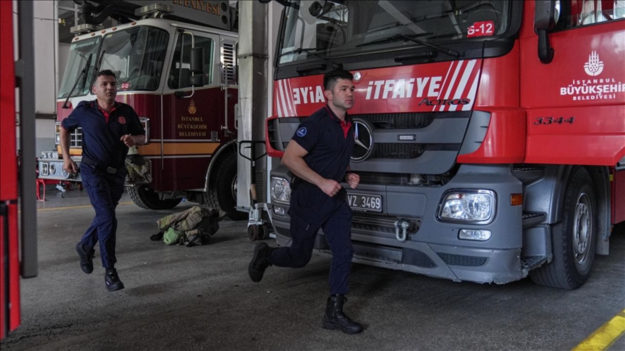 Ankara Büyükşehir Belediyesi, 300 itfaiye eri alımı için başvuru şartlarını yayınladı