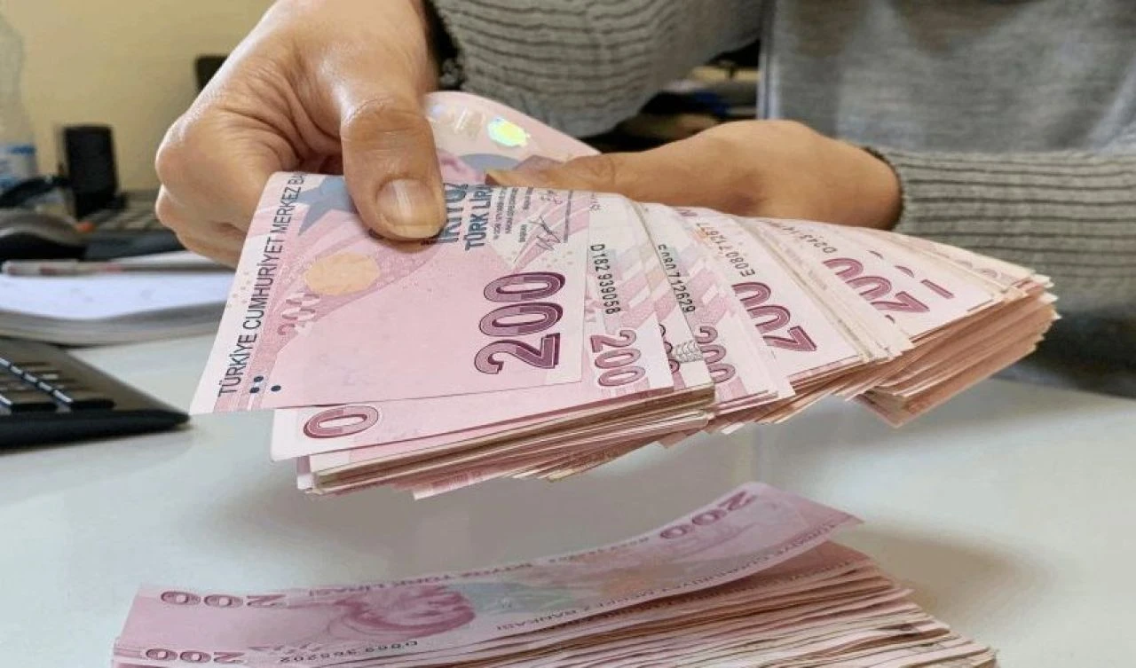 Asgari ücret, memur ve emekli 2025 zam oranı! Uzman isim hesapladı: Seyyanen zam detayı dikkat çekti - 4. Resim