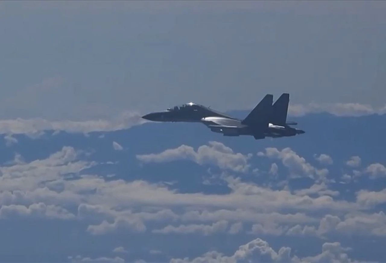 Çin ordusu Tayvan'ın etrafını kuşattı! Savaş çanları yeniden çalıyor