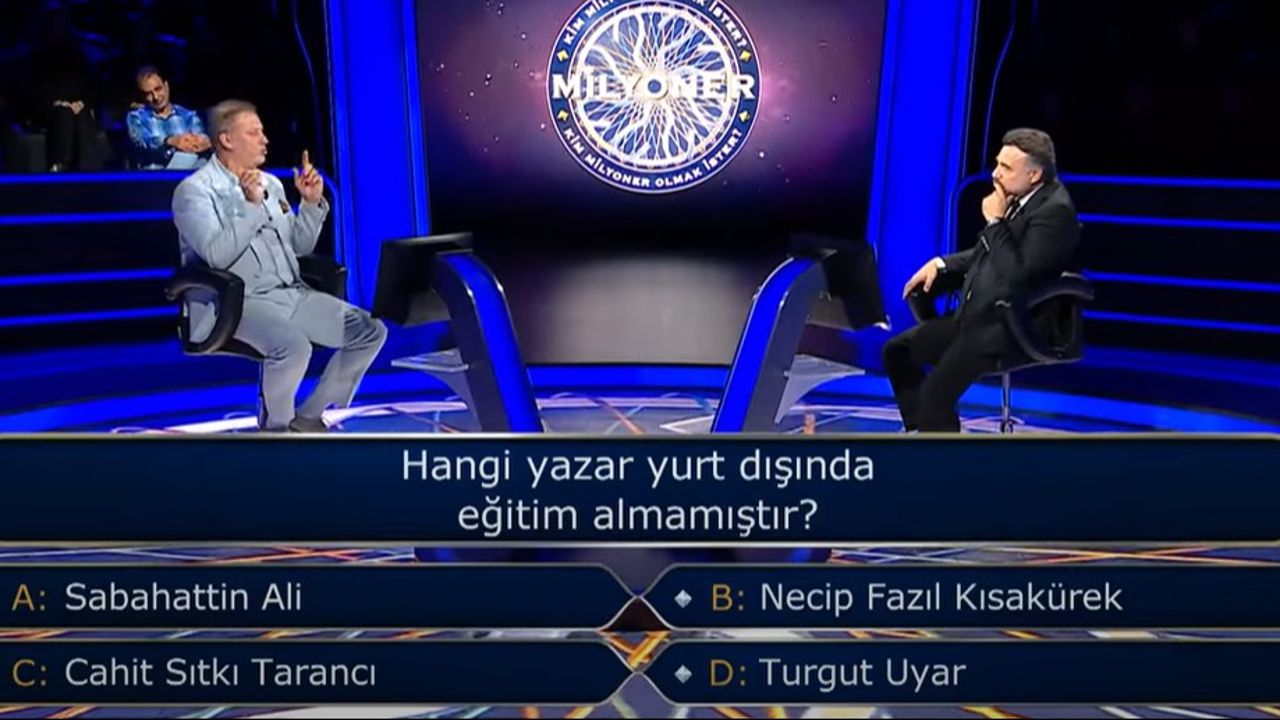 &quot;Hangi yazar yurt dışında eğitim almamıştır?&quot; sorusu Kim Milyoner Olmak İster&#039;de soruldu