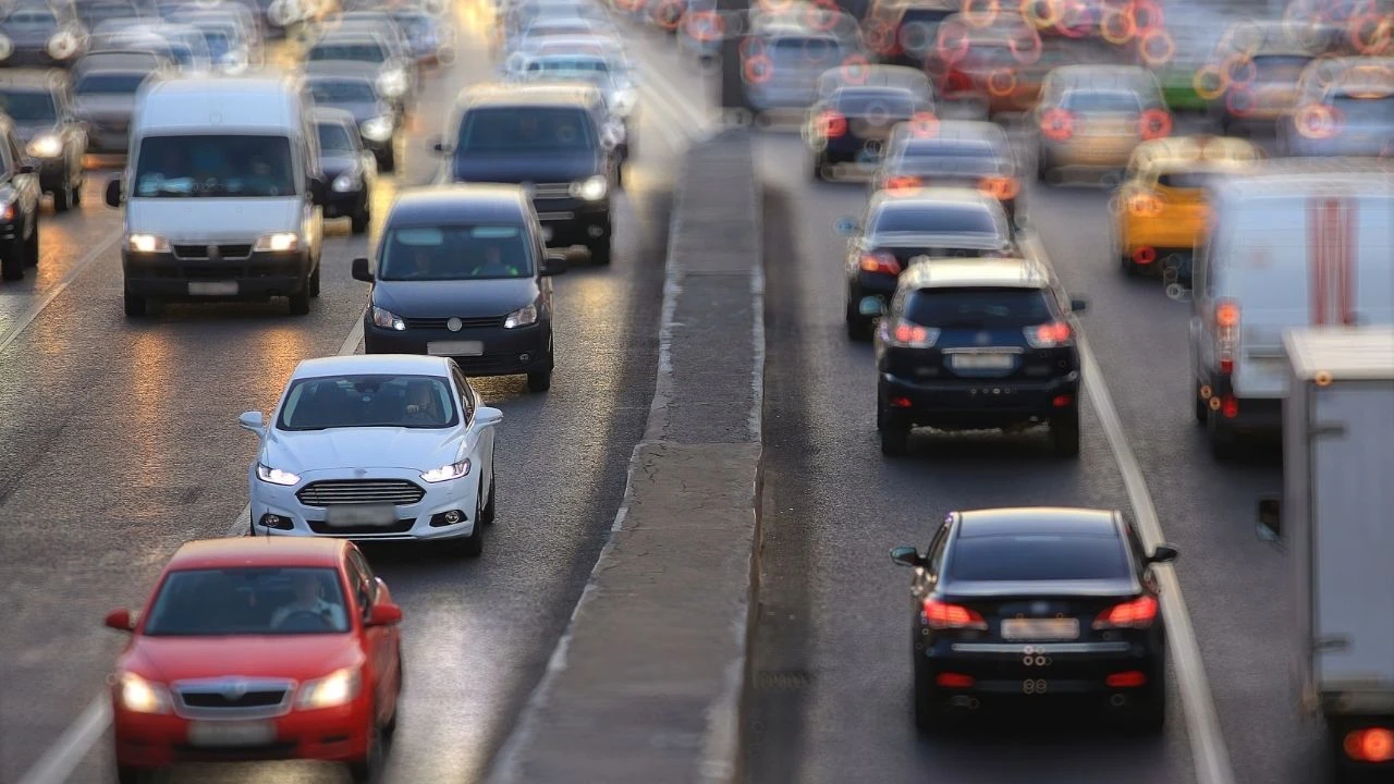 Sıfır ve ikinci el araç piyasası diken üstünde! Otomobile ÖTV matrah güncellenmesi ve hurda destek fonu yeniden masada - 1. Resim