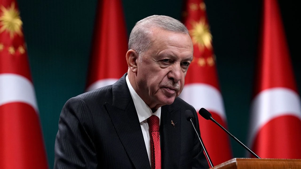 Son dakika haberi: Cumhurbaşkanı Erdoğan'dan yeni anayasa için net mesaj: İlk 4 maddeyle sorunumuz yok - 4. Resim