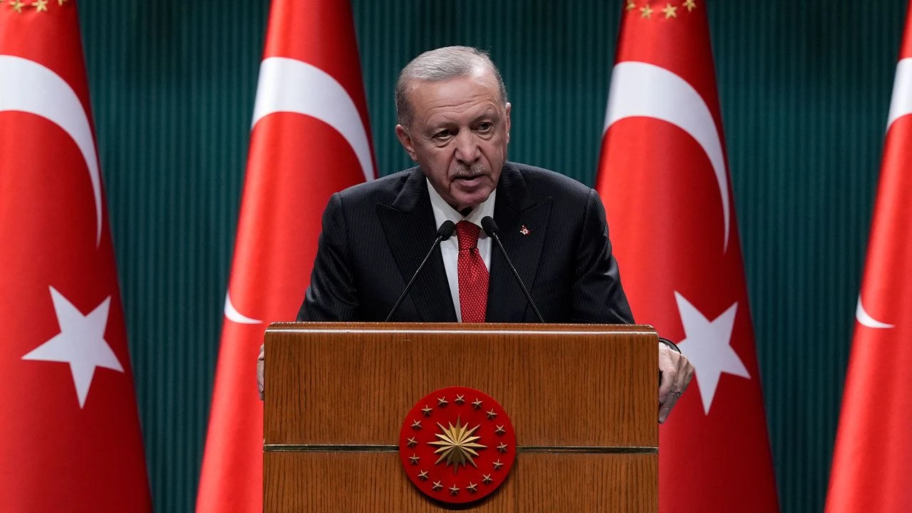 Son dakika haberi: Cumhurbaşkanı Erdoğan'dan yeni anayasa için net mesaj: İlk 4 maddeyle sorunumuz yok - 6. Resim