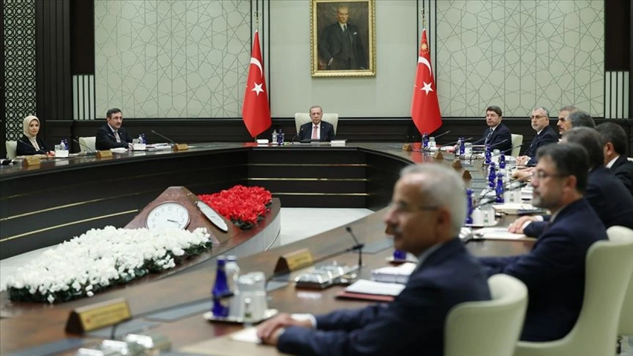 Yeni kararlar gündemde: Kabine toplantısının yapılacağı tarih açıklandı - 1. Resim