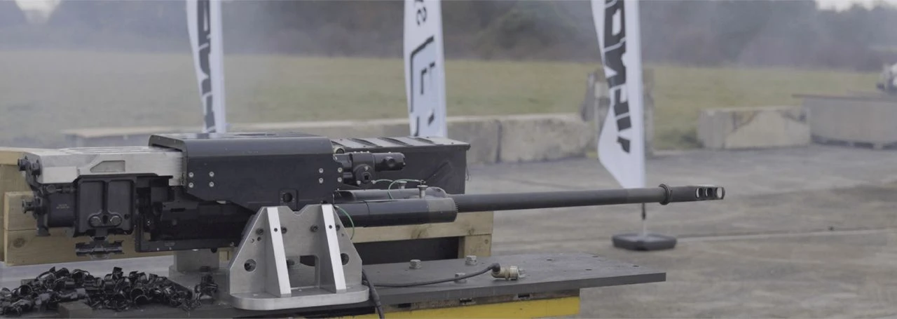 3 kıtada aynı anda CANiK damgası