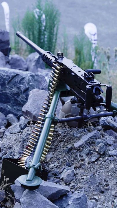 3 kıtada aynı anda CANiK damgası