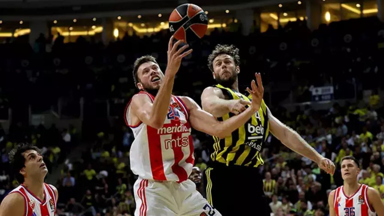 EuroLeague'de ilk mağlubiyet! Fenerbahçe Beko, Kızılyıldız'a 76-57 kaybetti