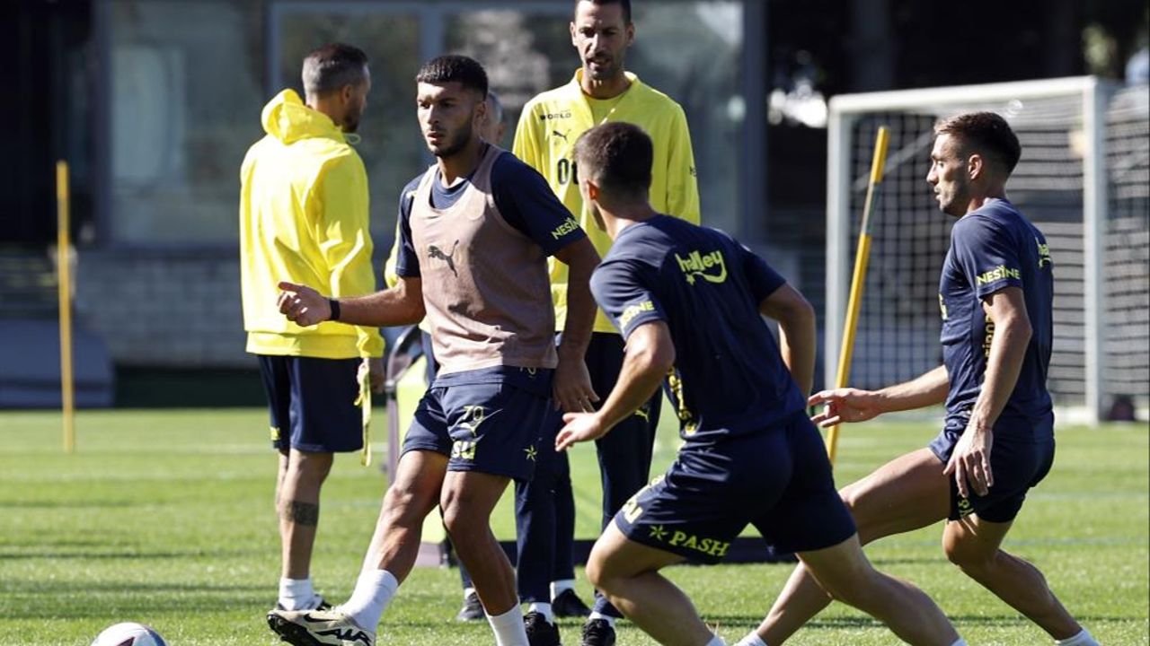 Fenerbahçe, Samsunspor maçı hazırlıklarını sürdürdü