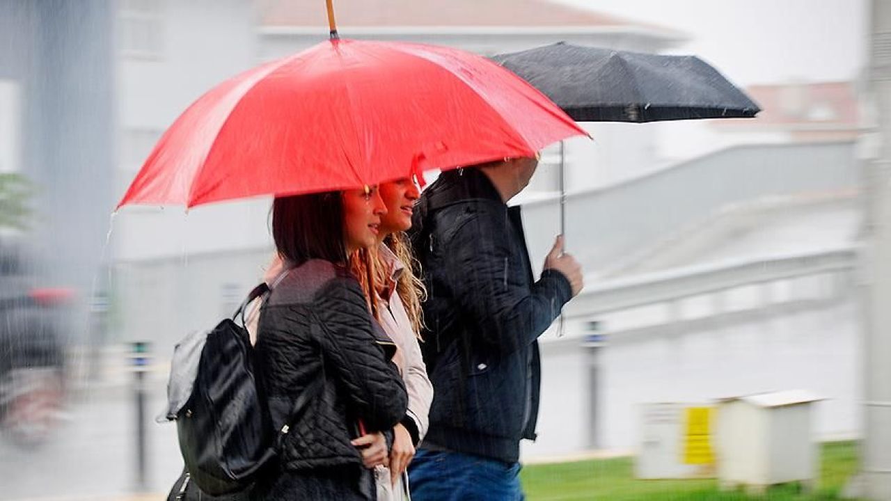 İstanbullular dikkat! Meteoroloji uyardı: Sıcaklıklar 4 ila 7 derece düşecek - 2. Resim