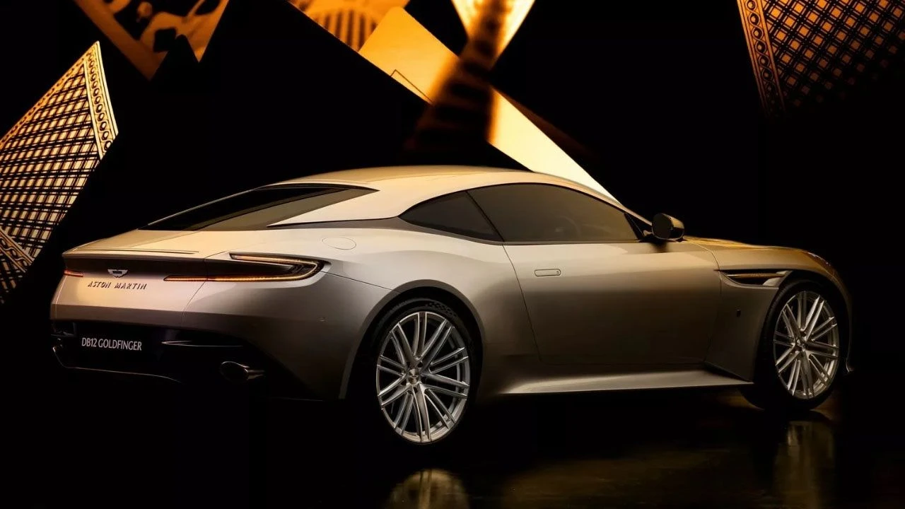 James Bond'a selam gönderiyor: Aston Martin DB12 Goldfinger tanıtıldı - 4. Resim
