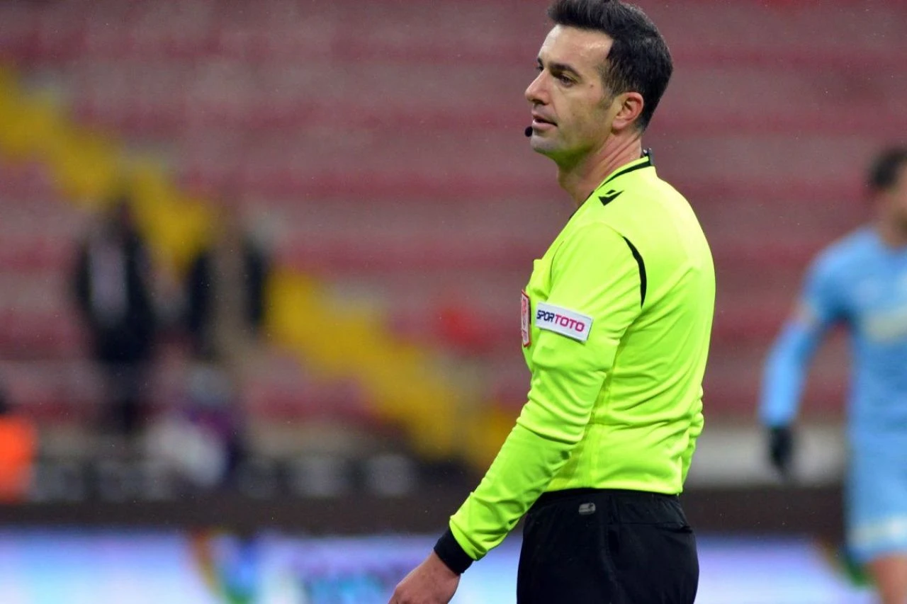 Beşiktaş-Konyaspor maçının hakeminin kim olduğu açıklandı